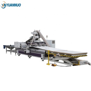 YN1325 Alimentación automática de alta configuración y carga automática Trabajo en madera ATC Herramientas de cambio automático Máquina enrutadora Cnc para muebles - Product Image 3