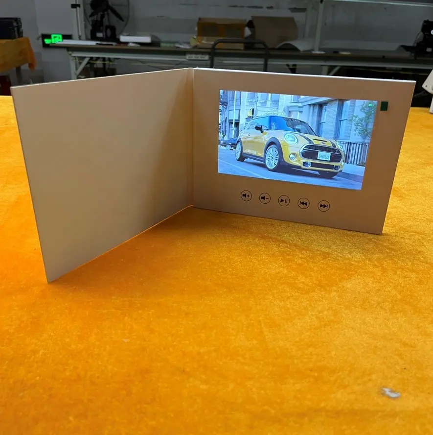 Bảng Điều Khiển LCD Tft 7 Inch Thủ Công Mô-đun Video Thiệp Chúc Mừng Video Màu Trắng Quà Tặng Doanh Nghiệp Sách Quảng Cáo Thẻ Video Cho Đám Cưới Sinh Nhật