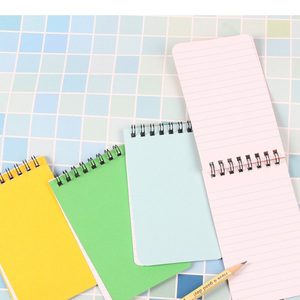 Venta al por mayor A6 personalizado mini Bloc de notas abatible hacia arriba portátil espiral Notebook A7 mini color lindo Bloc de notas papelería lindo papelería - Product Image 1