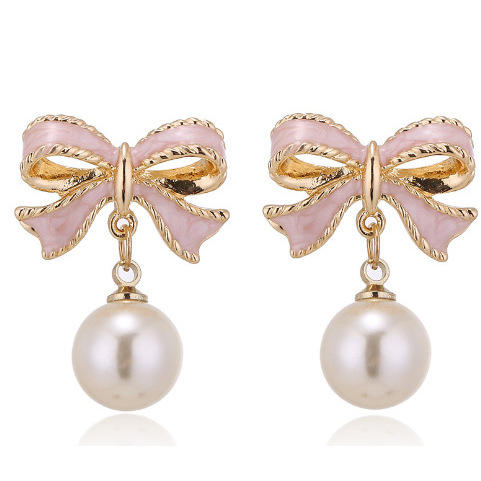 Pearl pink (stud earrings)