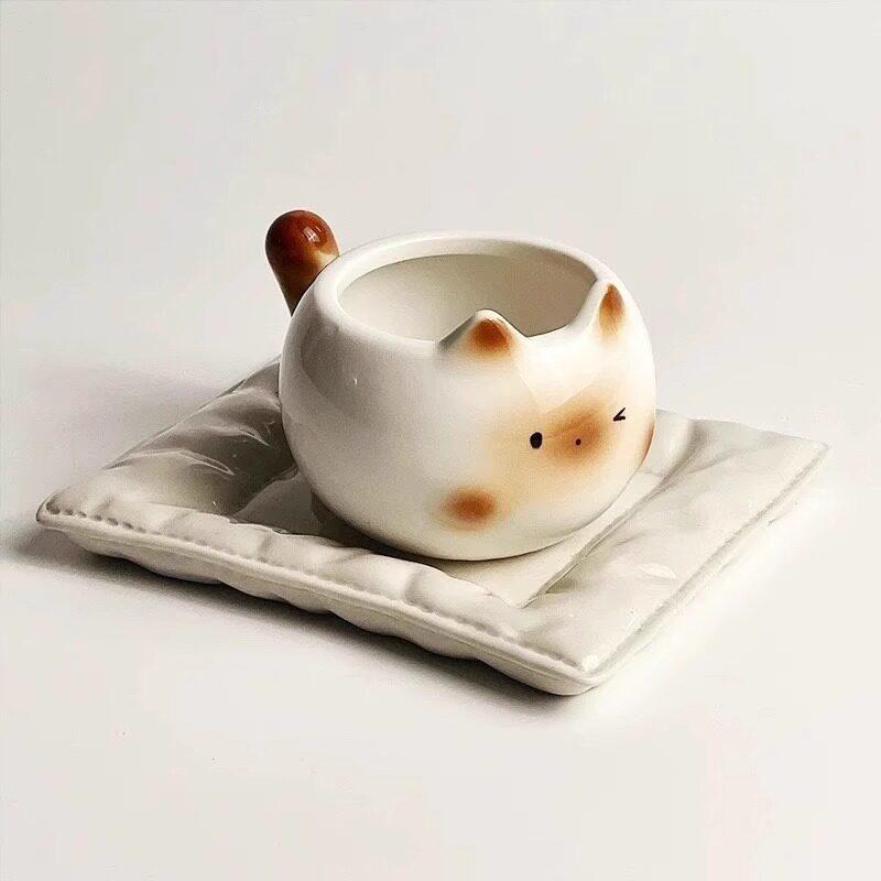 Brown Siamese cat coffee mug-winking with saucer-210 ml