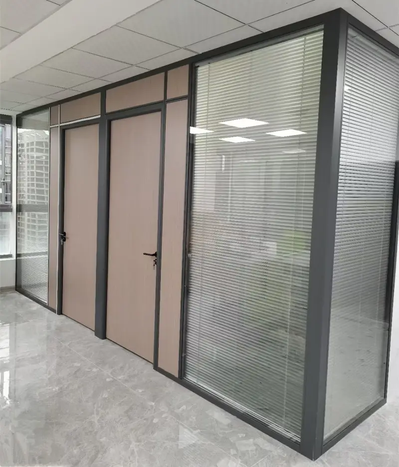 ריהוט משרדי סינגאפורה אלומיניום אטומים בפני 12 מ "מ קירות מחיצת זכוכית