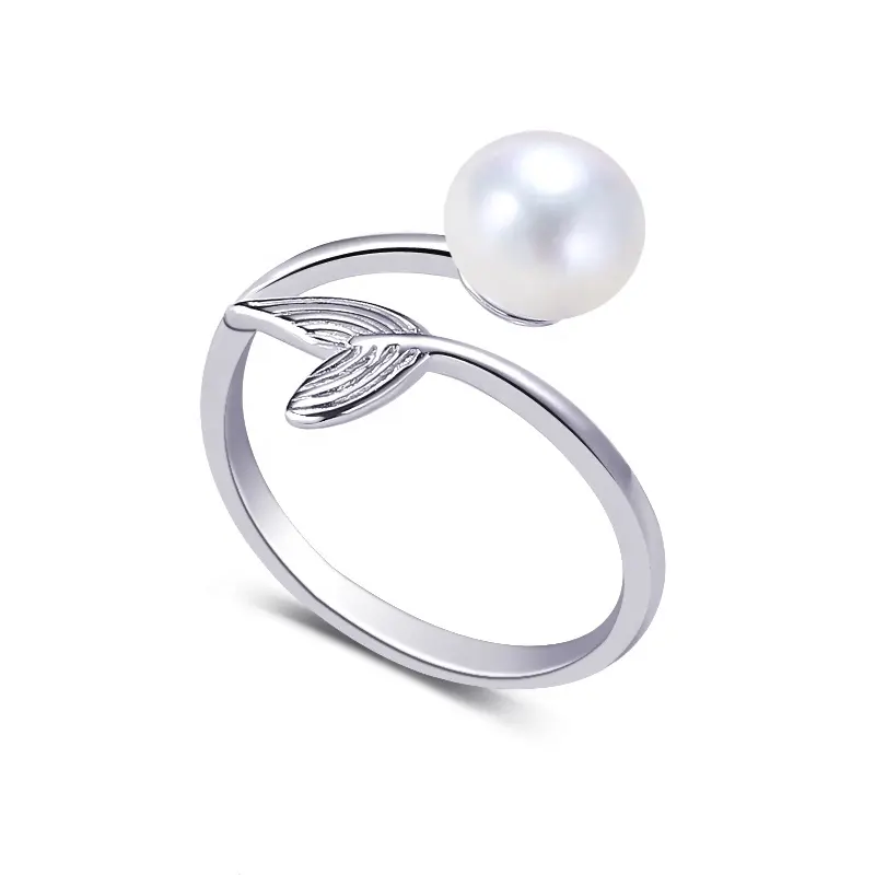 Женское кольцо из серебра 925 пробы с натуральным пресноводным жемчугом