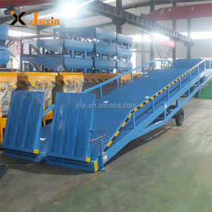Mobiler Container Laden und Entladen Rampe Gabelstapler Laderampe Logistik Lager plattform Boarding Bridge Plattform