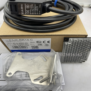 Tamamen yeni stokta mevcut orijinal sensör E3JK-TR12-C bir yıl garanti - Product Image 4
