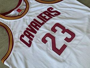 NBAAキャバリアーズNo. 23ジェームズバスケットボールジャージー通気性メッシュ速乾性スポーツジャージーワンピース配達