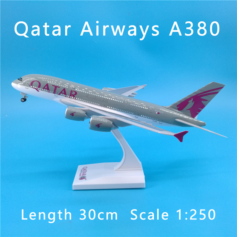 30 cm A380 Qatar Airways