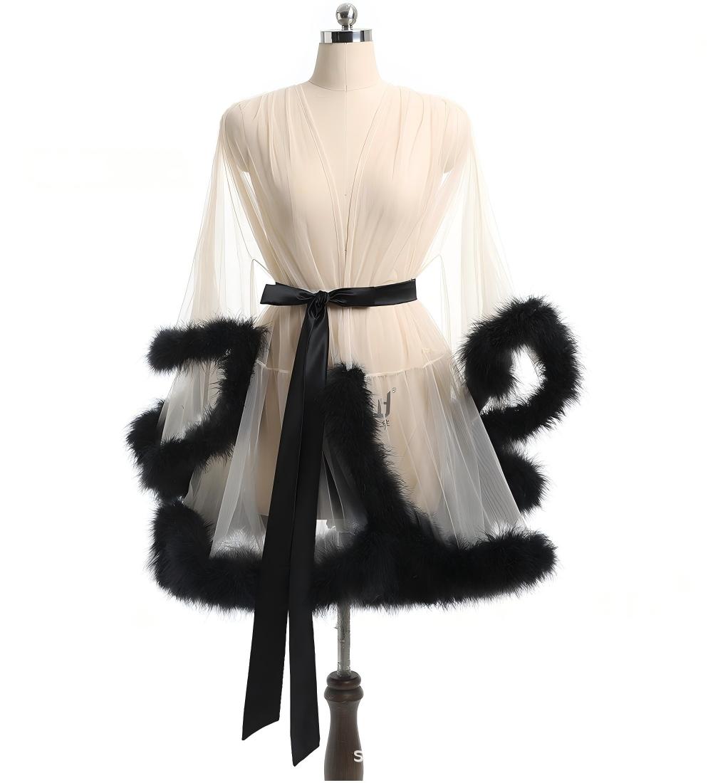 Noir avec maille blanche