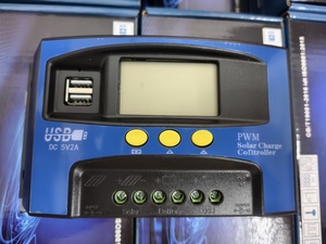 Doppia uscita USB PWM regolatore di carica solare 12v/24v tensione nominale 10a 20a 30a 40a Display Lcd Controller pannello solare con - Product Image 3
