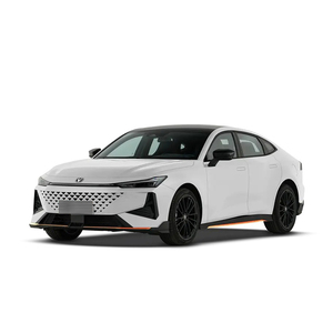 2024 Changan UNI-V yeni enerji araç kompakt spor otomatik şanzıman 5-koltuklu Sedan 1.5T motorlar sol direksiyon - Product Image 2