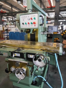 Vertical Horizontal <strong>Multi</strong> <strong>Functional</strong> Universal Knee-type Milling <strong>Machine</strong> - Product Image 6