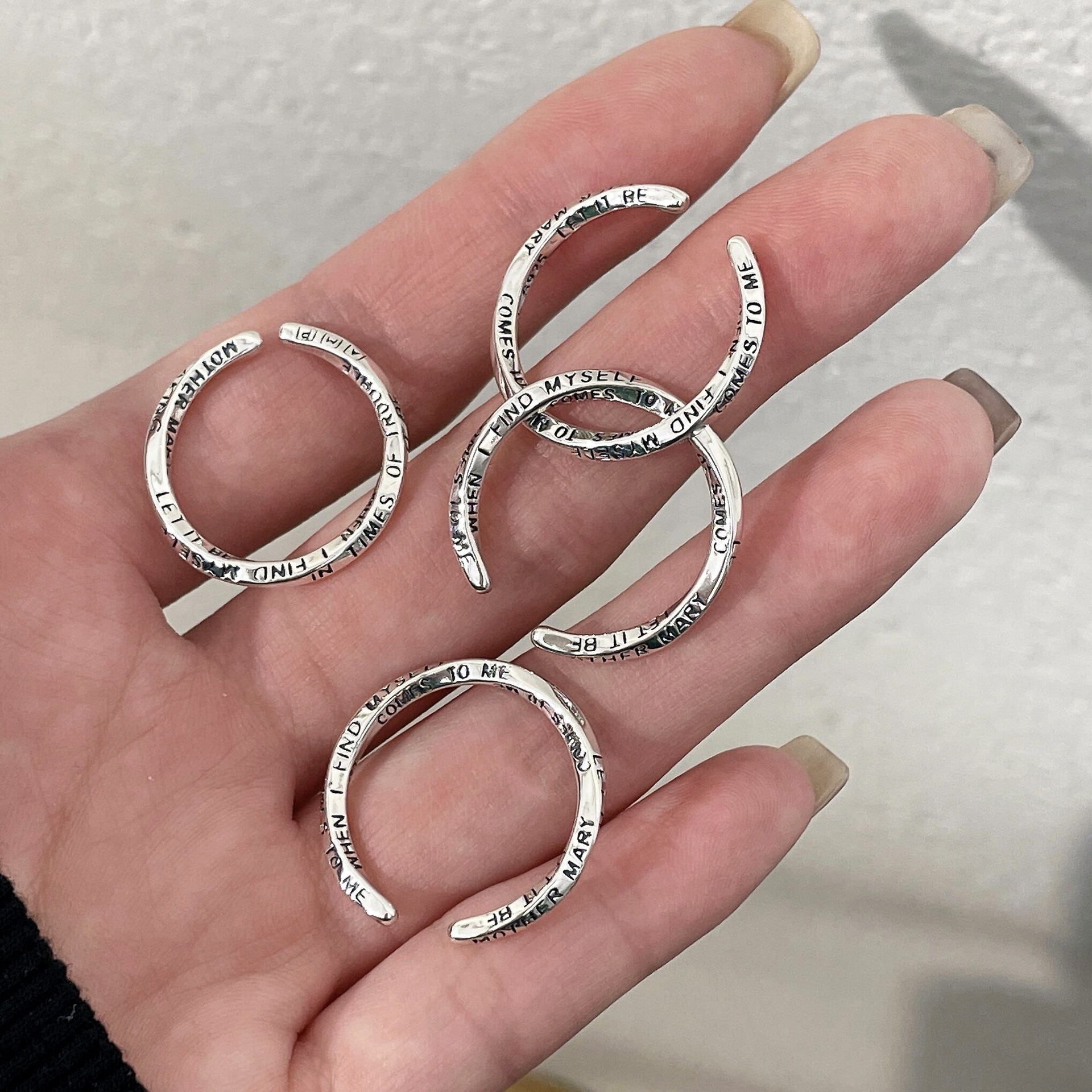 Adjustable opening