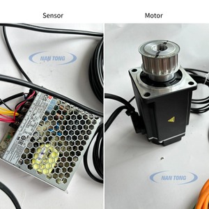 Automatisches Stanz system für die Papier verarbeitung Computer programms teuerung Ersetzen des alten manuellen Modus Dieser Stand der Technik