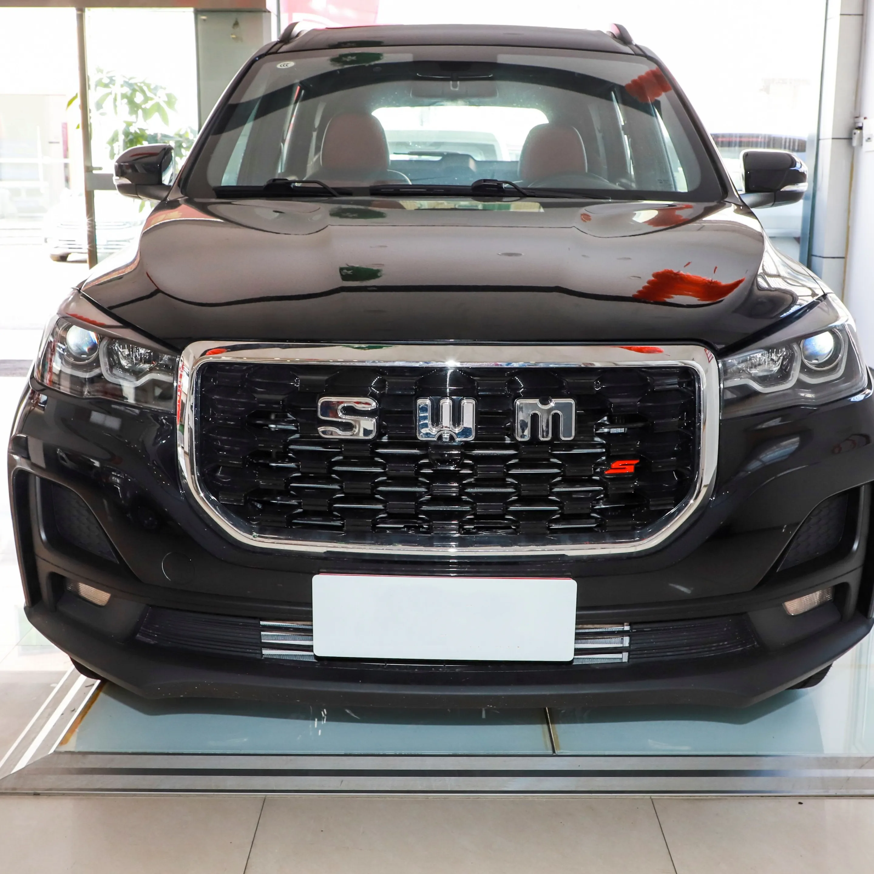 중국 SWM G05 2023 프로 1.5T DCT 럭셔리 SUV 7 좌석 중고차