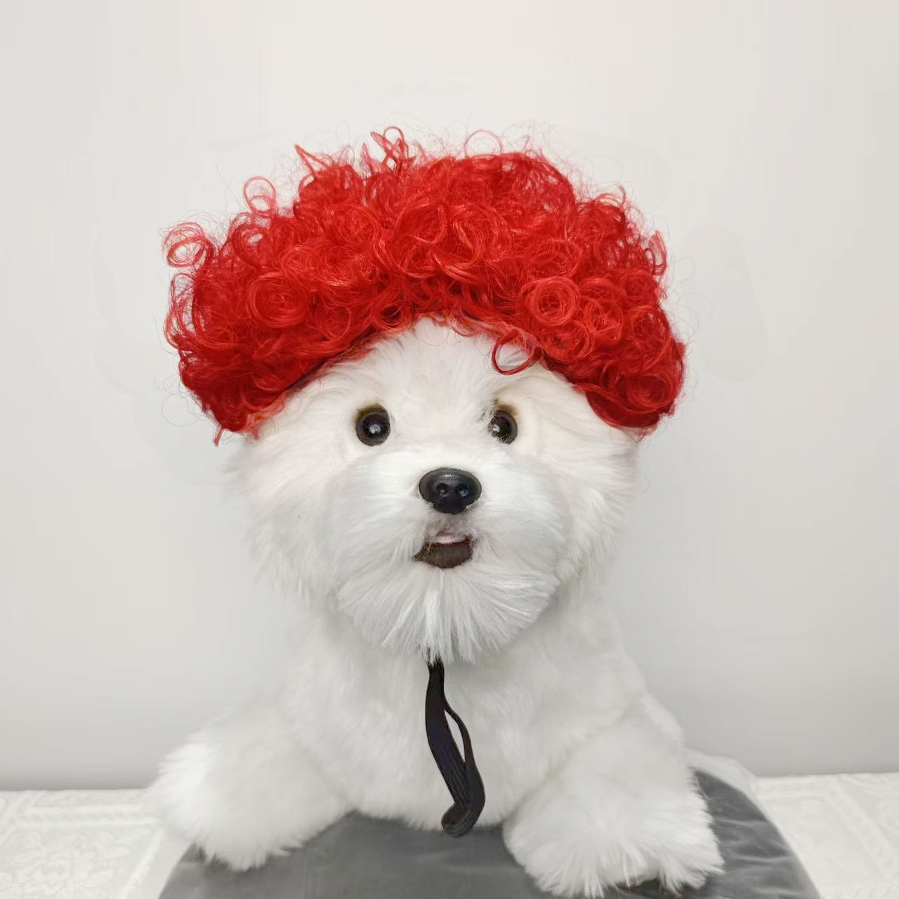 Dog wig with spiky red hair (40g)