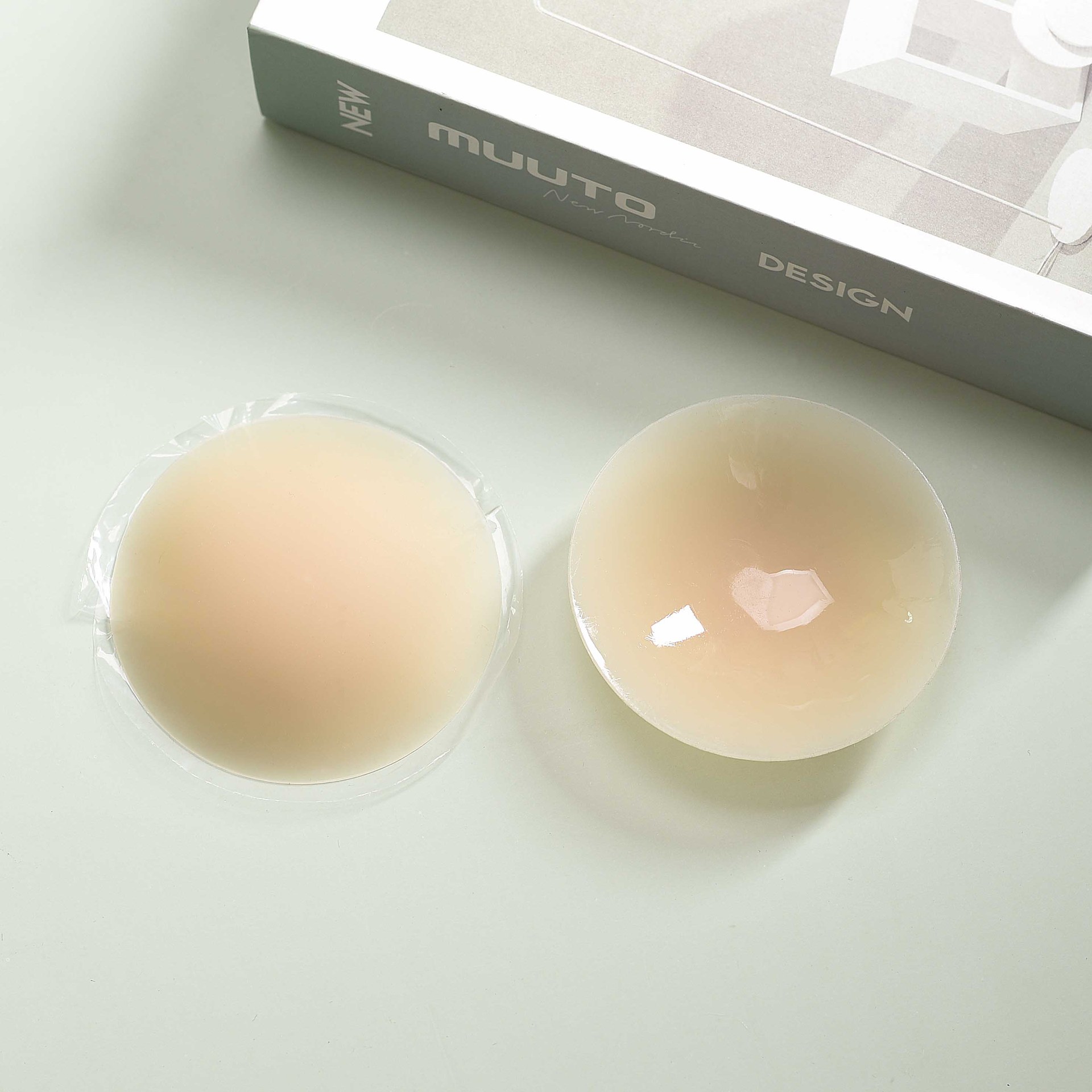 Beige foncé