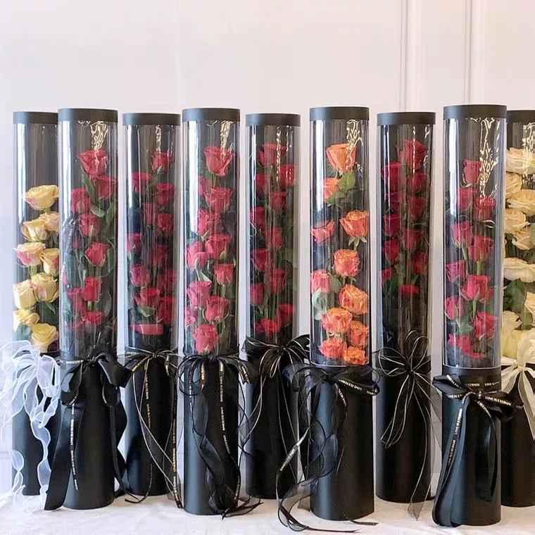 Embalaje de flores de San Valentín, PVC transparente y material de papel, forma triangular, caja de embalaje de una sola rosa