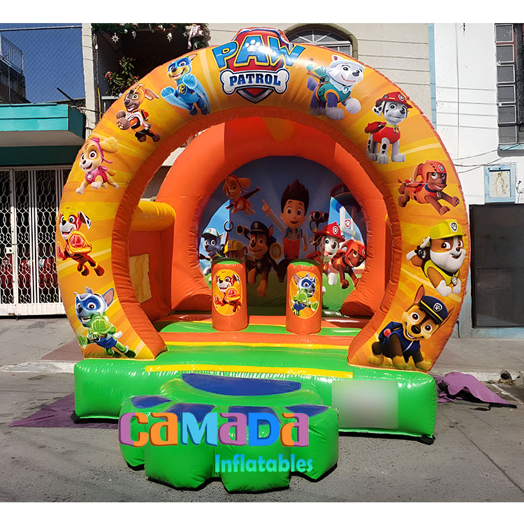 มีสีสัน