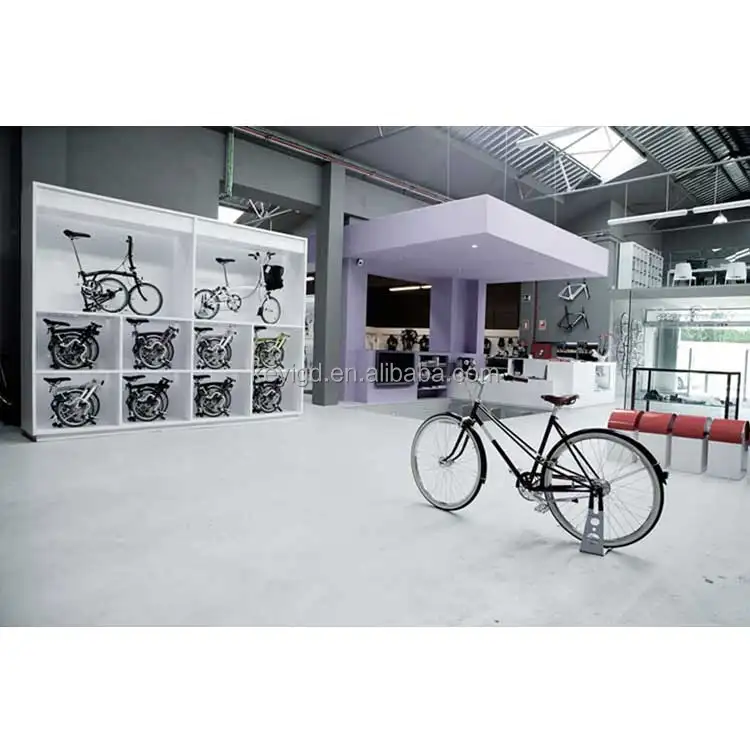 小売スポーツバイクディスプレイラックスタンドモダンスクーターライディングバイクチェーンストア家具カスタムバイクショップデザインのアイデア