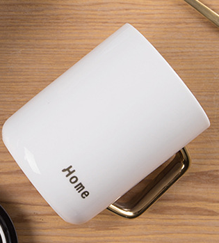 White mug