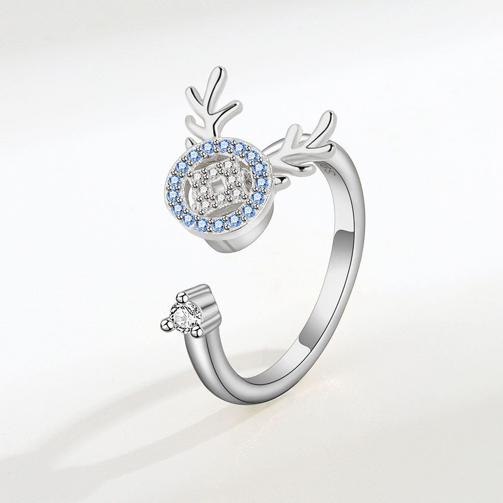 White gold color