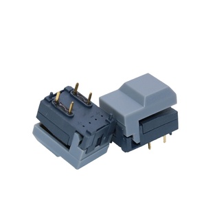 LED-Drucktasten schalter der Serie C3006 Beleuchteter quadratischer Ein-Aus-Mini-Drucksc halter - Product Image 5