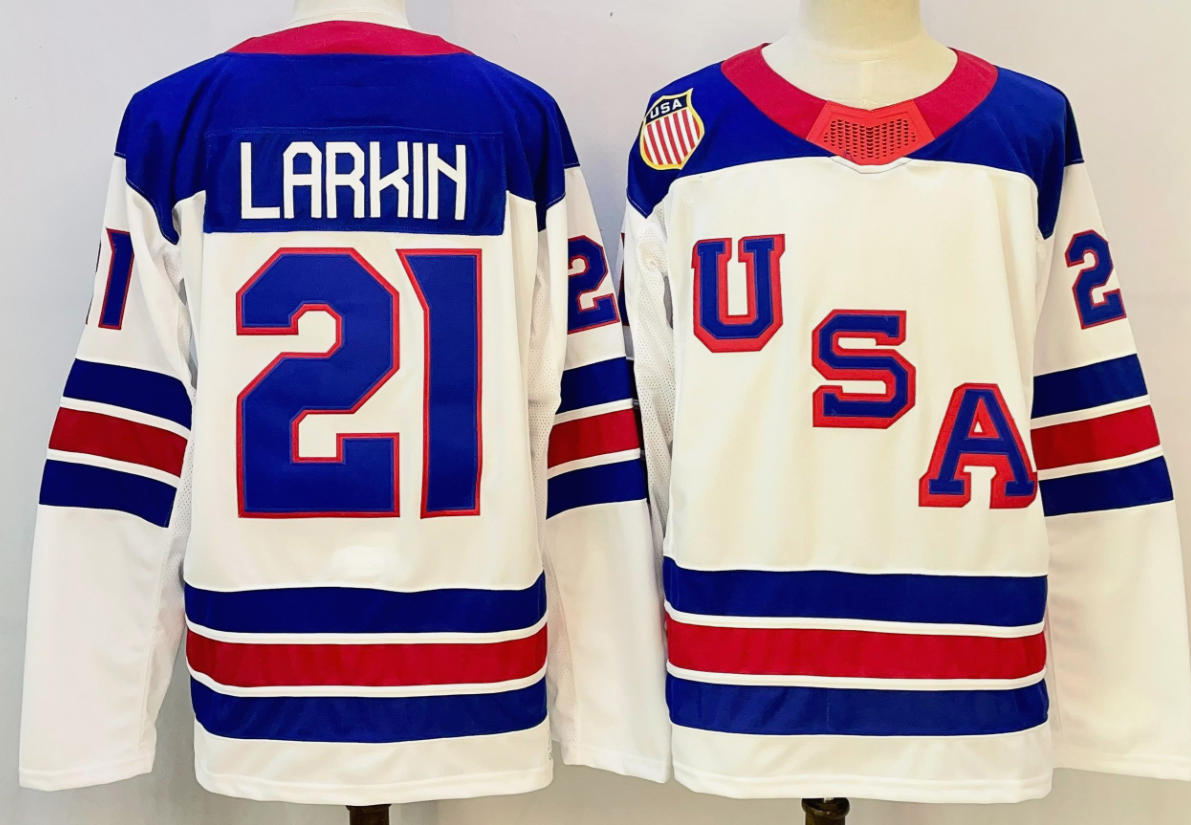 21 Larkin White