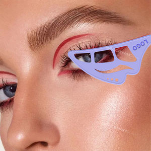 Personnalisable Mini Style Eyem Makeup Aid Nouvel outil auxiliaire d'ombre à paupières 5 en 1 pour le maquillage des cils Pochoir d'ombre à paupières - Product Image 3