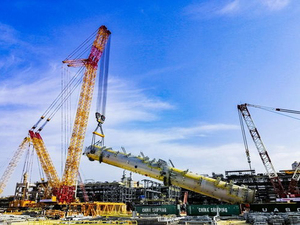 XGC100 100 Ton Hybrid Crawler <strong>Crane</strong> with Dual Power Mode with Competitive Price - Product Image 3