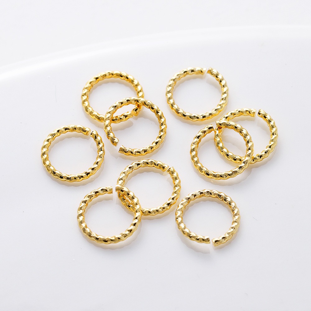 18K gold-tone bezel with genuine gold backing