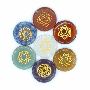Çakra taşları seti 7 kazınmış çakra sembolleri cadı zanaat malzemeleri kiti ve araçları yeni başlayanlar için uygun Yoga meditasyon - Product Image 1