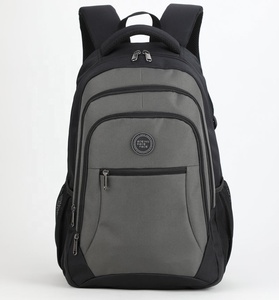 Özel logo baskılı 35L Unisex toptan öğrenci sırt çantası su geçirmez basit rahat sırt çantası seyahat bilgisayar sırt çantası Laptop çantası - Product Image 1