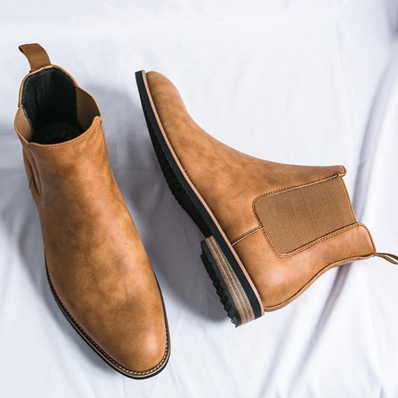 สีน้ำตาล