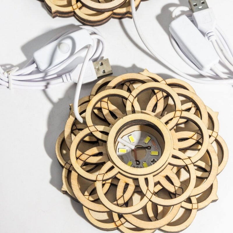 Pied de lampe Lotus