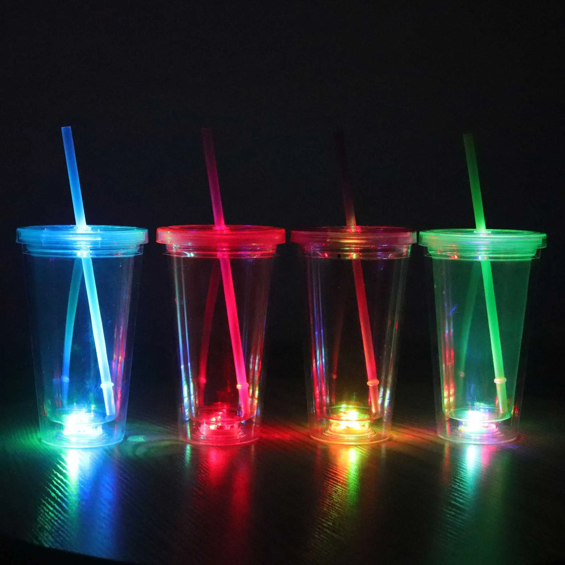 16 Unzen Led Drink Drinking Party Wasser blinkende Lichter Light Up Cup Kunststoff Led Double Wall Tumbler