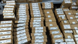 <strong>6DD1640</strong>-<strong>0AC0</strong> New Original 6DD16400AC0 PLC Programmable Controllers Communication Module - Product Image 6