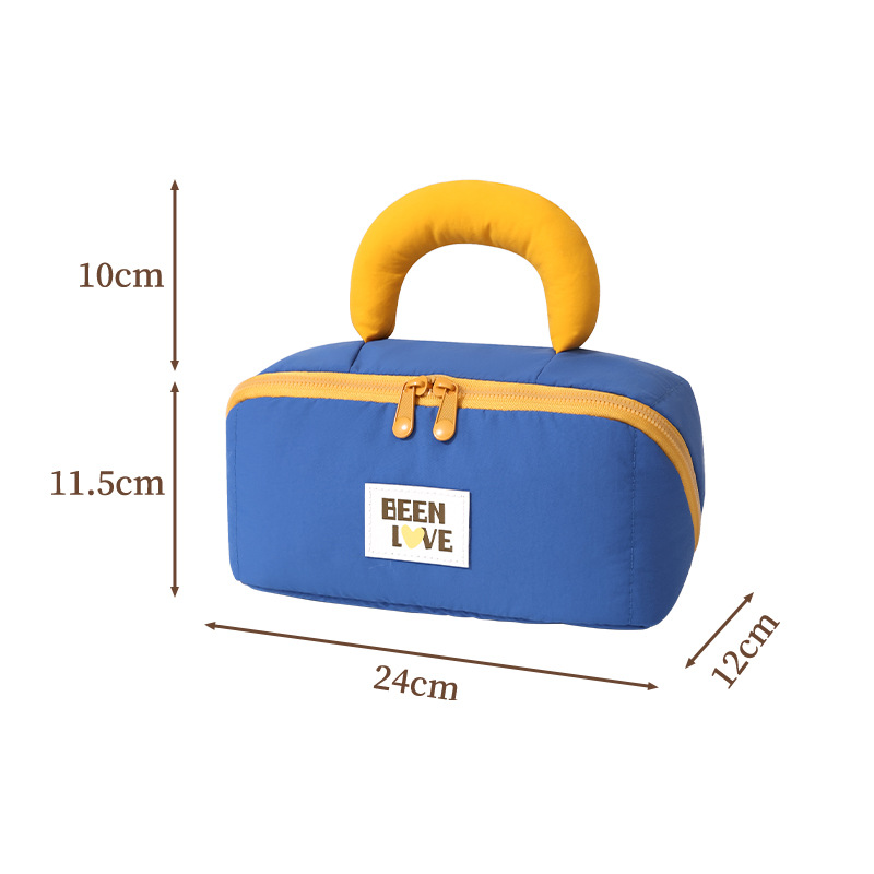 หมอนสีฟ้า