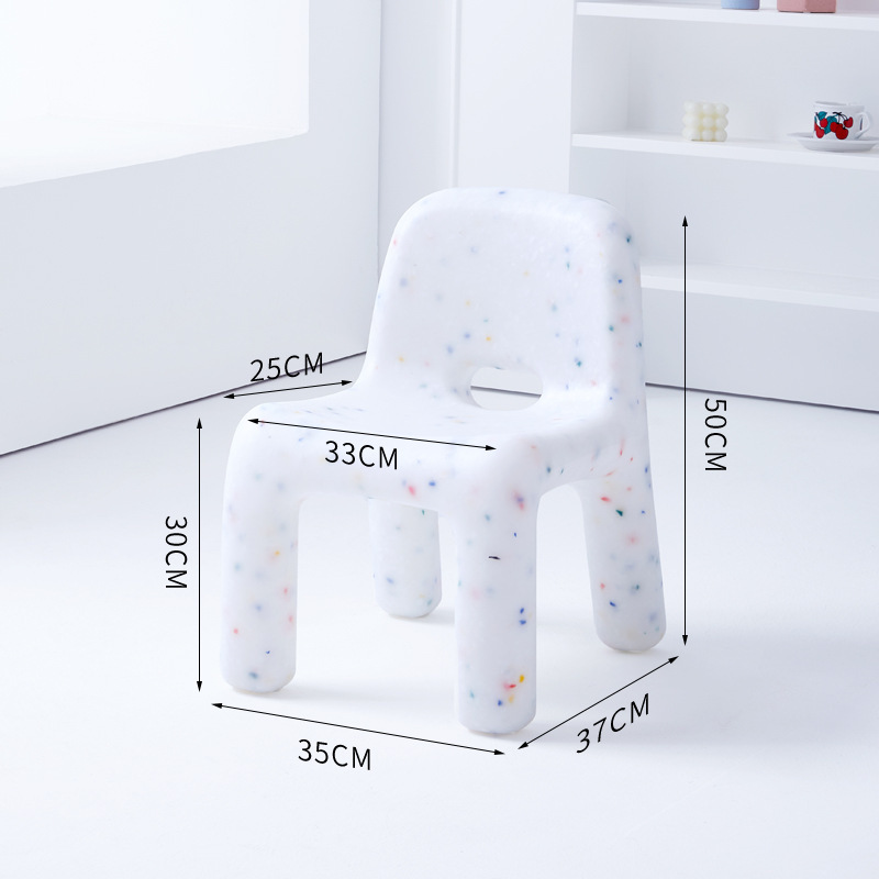 Taburete blanco con manchas - Calidad de tienda física
