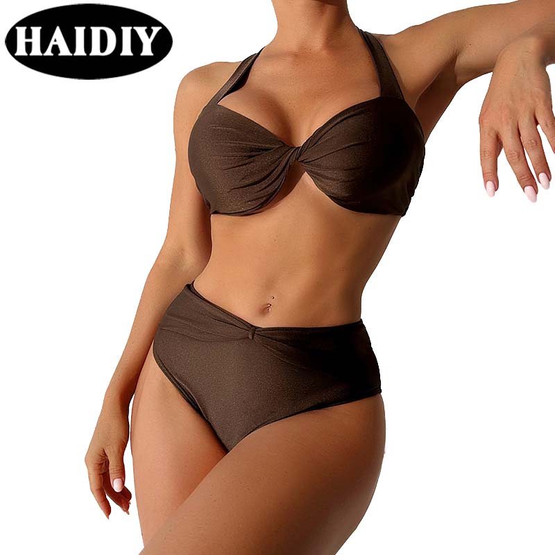 สีน้ำตาล