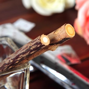 Palo de molienda de madera de hierba gatera Polygonum Knox Kitten Dental Snack Bite-Cleansing Catnip Infundido Stick - Product Image 4