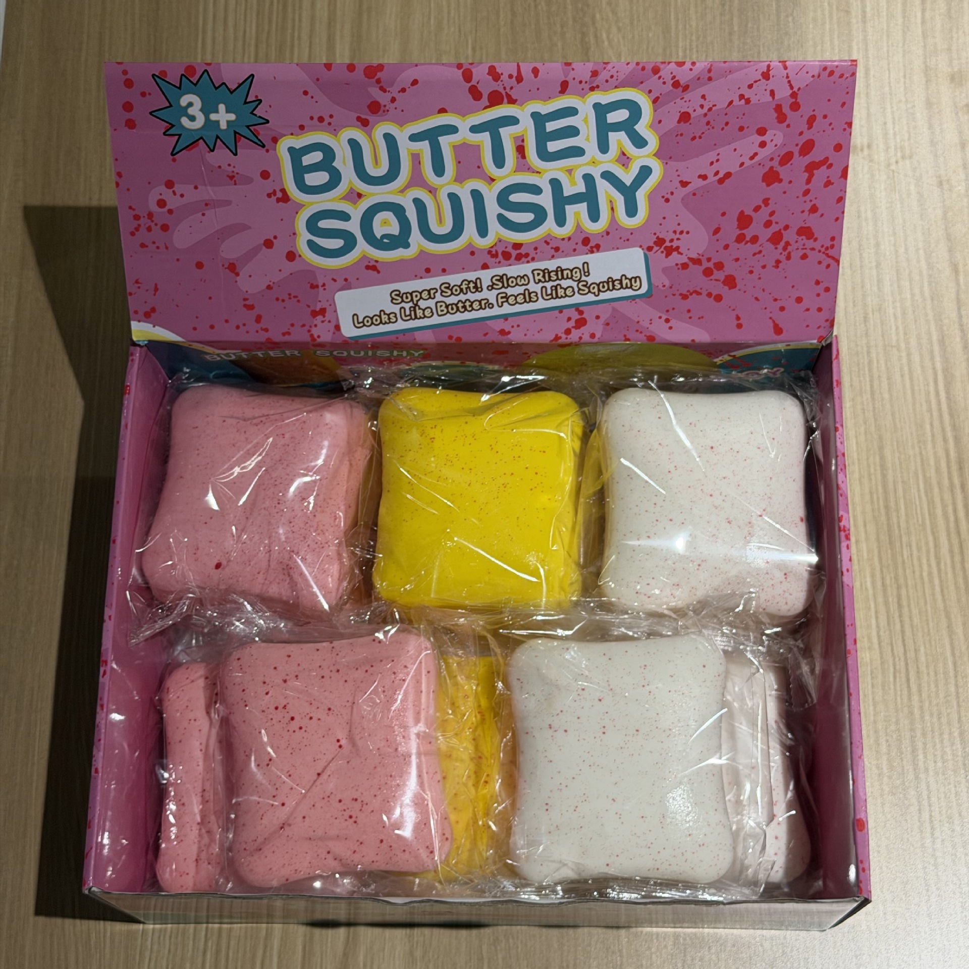 Toast Sculpting Fun (Random Color)