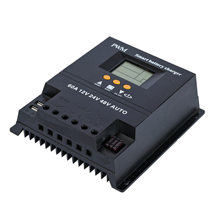 12V 24V 36V 48v光伏电池电池板充电器60A 70A 80A <span class=keywords><strong>90A</strong></span> 100A MPPT太阳能充电控制器