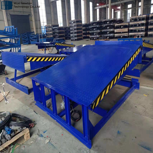 Factory <strong>Fixed</strong> <strong>Loading</strong> Unloading Hydraulic <strong>Dock</strong> Leveler with High Strength Painted Steel - Product Image 2