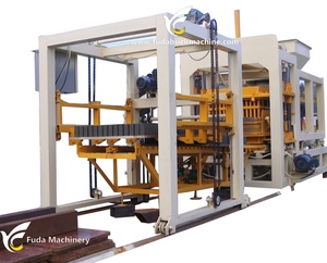 Máquina de hacer bordillos automática grande Linyi Fuda hydraform máquina de bloques de hormigón - Product Image 4