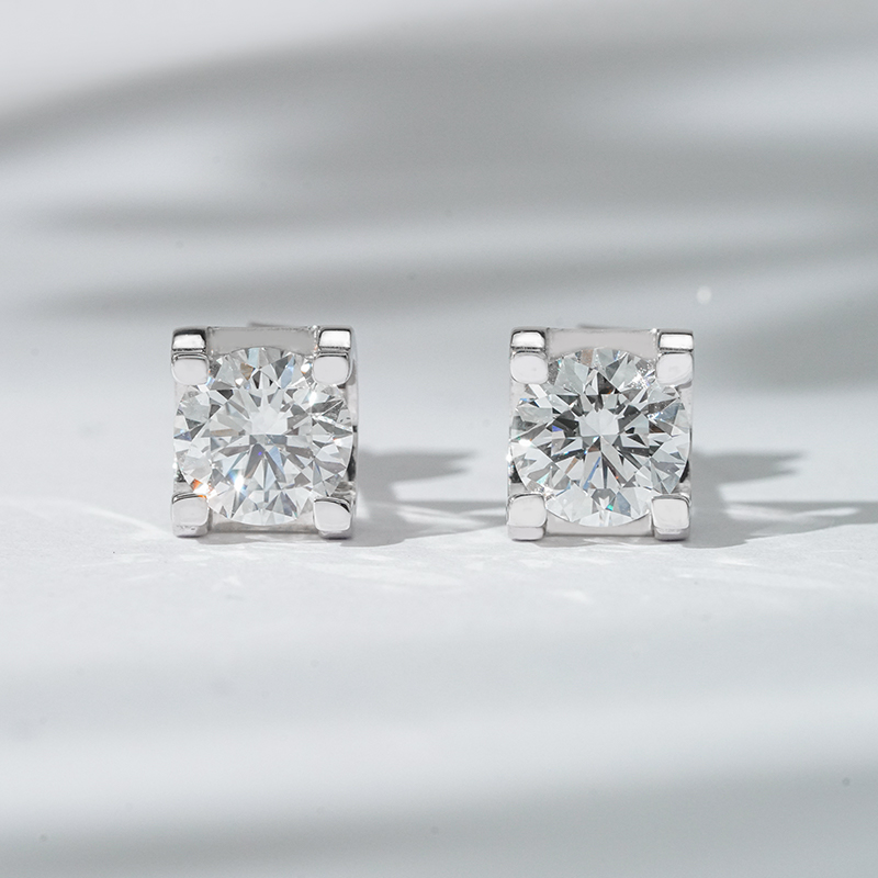 18K White Gold