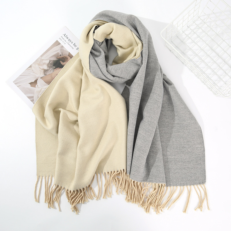 8 Beige Gris claro