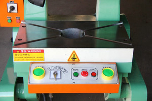 CHNVIKEN J23 100吨冲模动力压力机价格优惠 - Product Image 4
