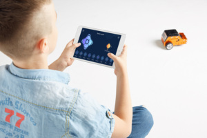 WeeeBot mini Following &amp; Obstacle Avoiding <strong>Car</strong> Code Smart Training Robot Compatible with <strong>Arduino</strong> IDE DIY <strong>Remote</strong> <strong>Control</strong>