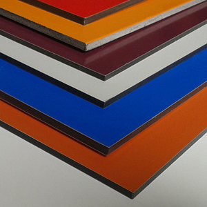 Su misura interno decorativo ACP ACM foglio ignifugo PE rivestito in alluminio pannello composito per il sistema di rivestimento della parete segnaletica - Product Image 1
