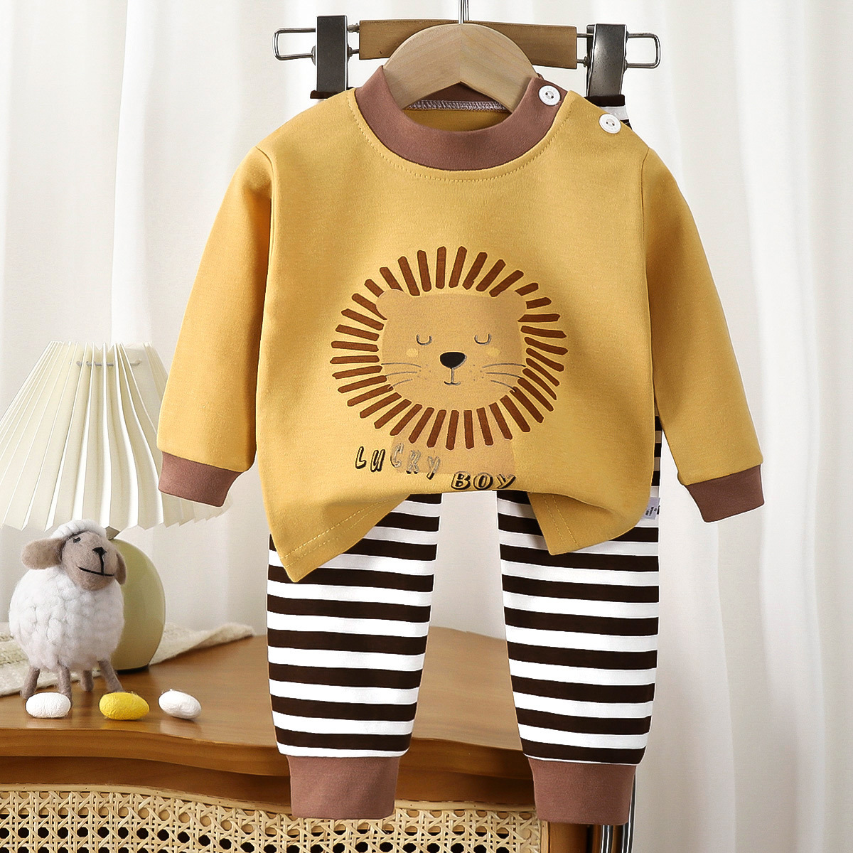 Set in cotone T-m - Leone curcuma